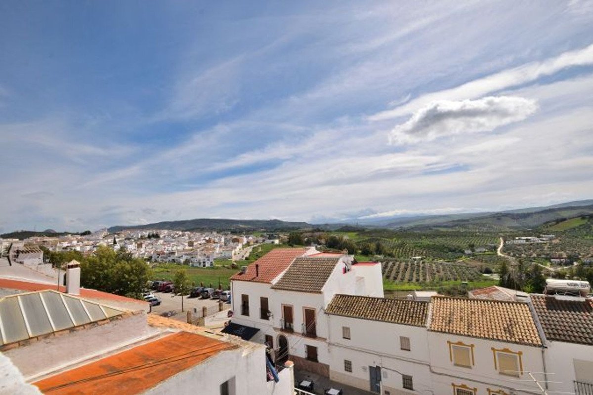 3 Bed Townhouse in Olvera