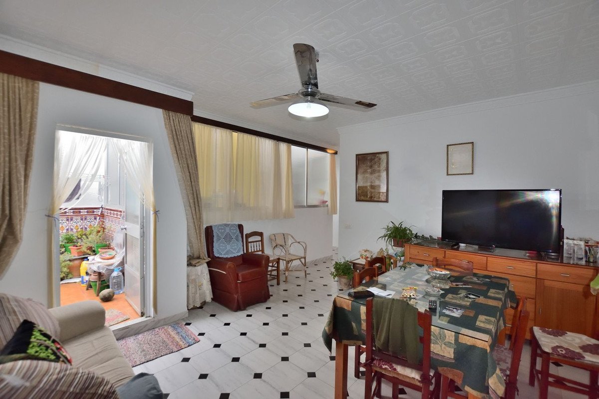 4 Bed Townhouse in El Gastor
