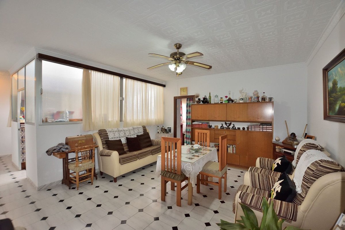 4 Bed Townhouse in El Gastor