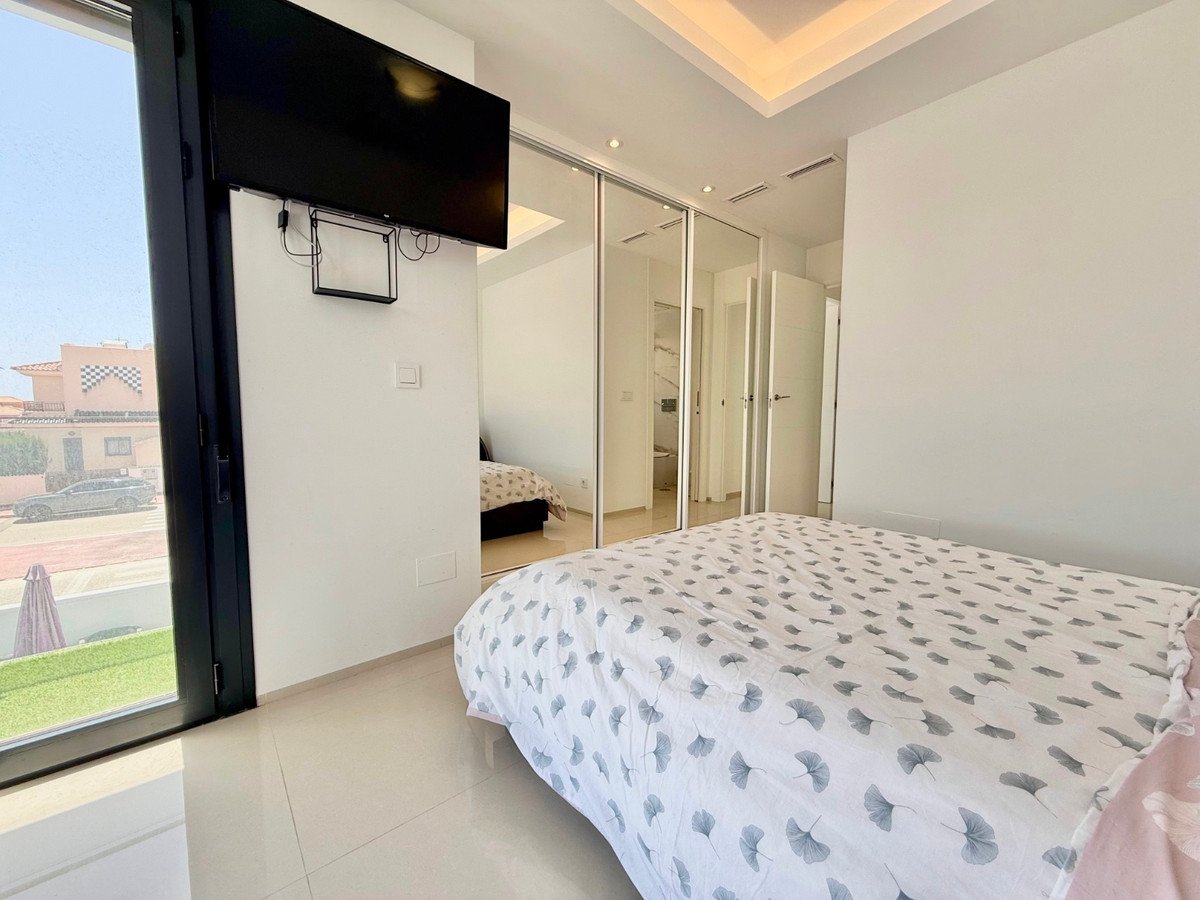 4 Bed Detached Villa in Ciudad Quesada