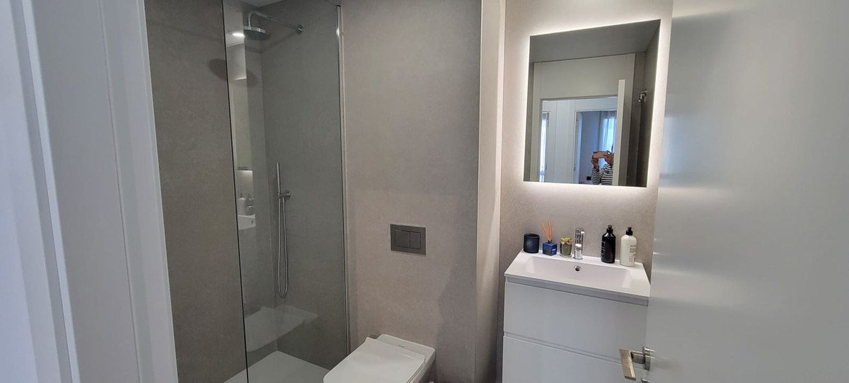3 Bed Penthouse in Altos de los Monteros