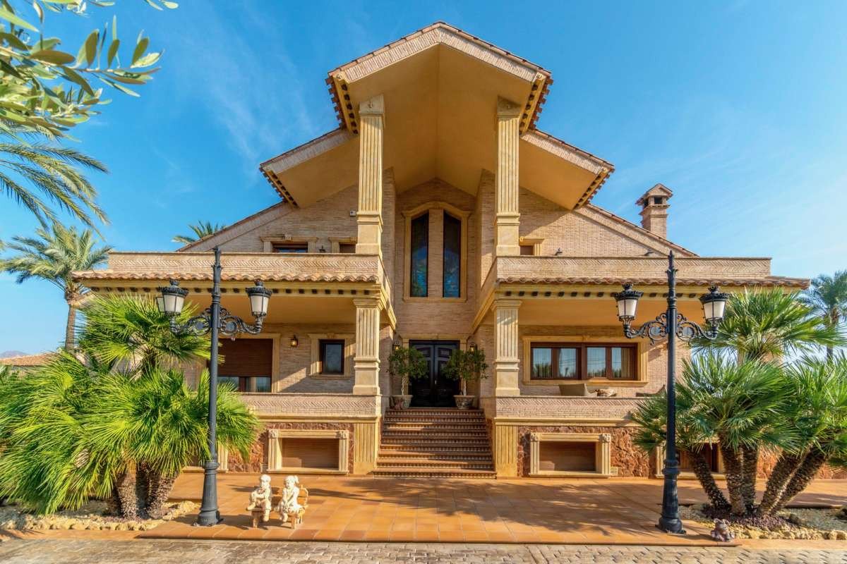 4 Bed Detached Villa in Molíns