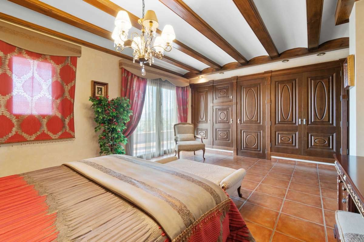 4 Bed Detached Villa in Molíns
