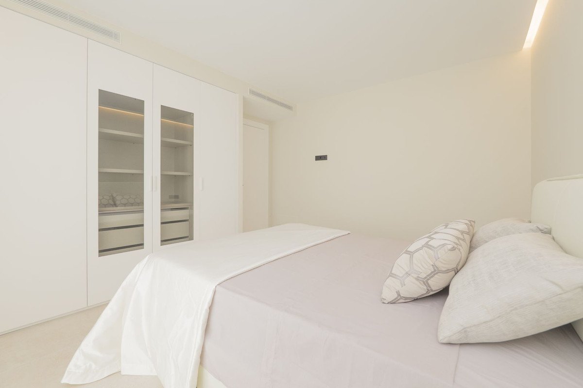 4 Bed Detached Villa in Atalaya