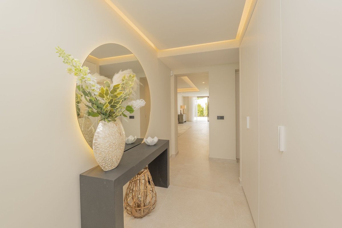 4 Bed Detached Villa in Atalaya