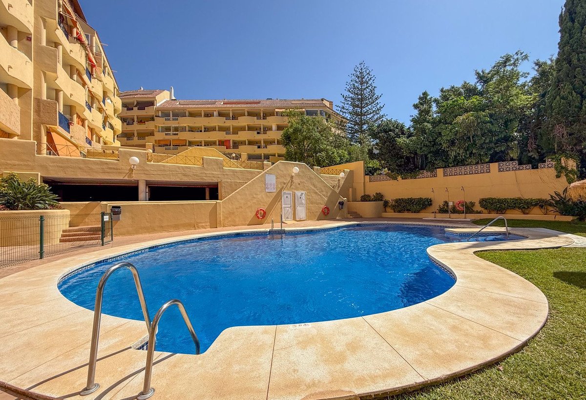 2 Bed Penthouse in Torreblanca
