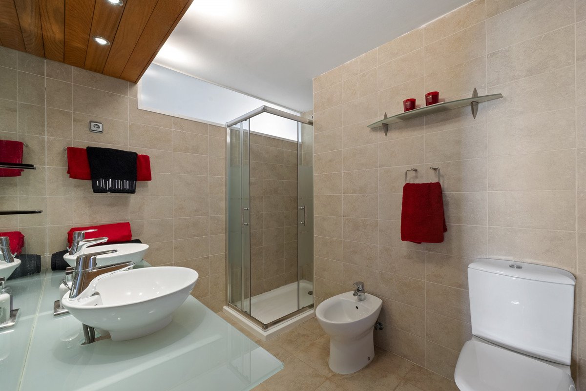 2 Bed Ground Floor Apartment in Higueron