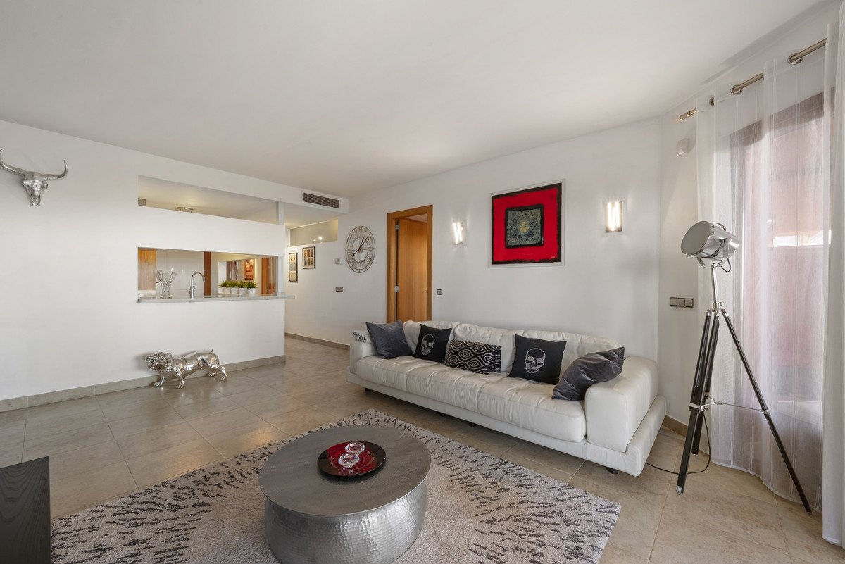 2 Bed Ground Floor Apartment in Higueron