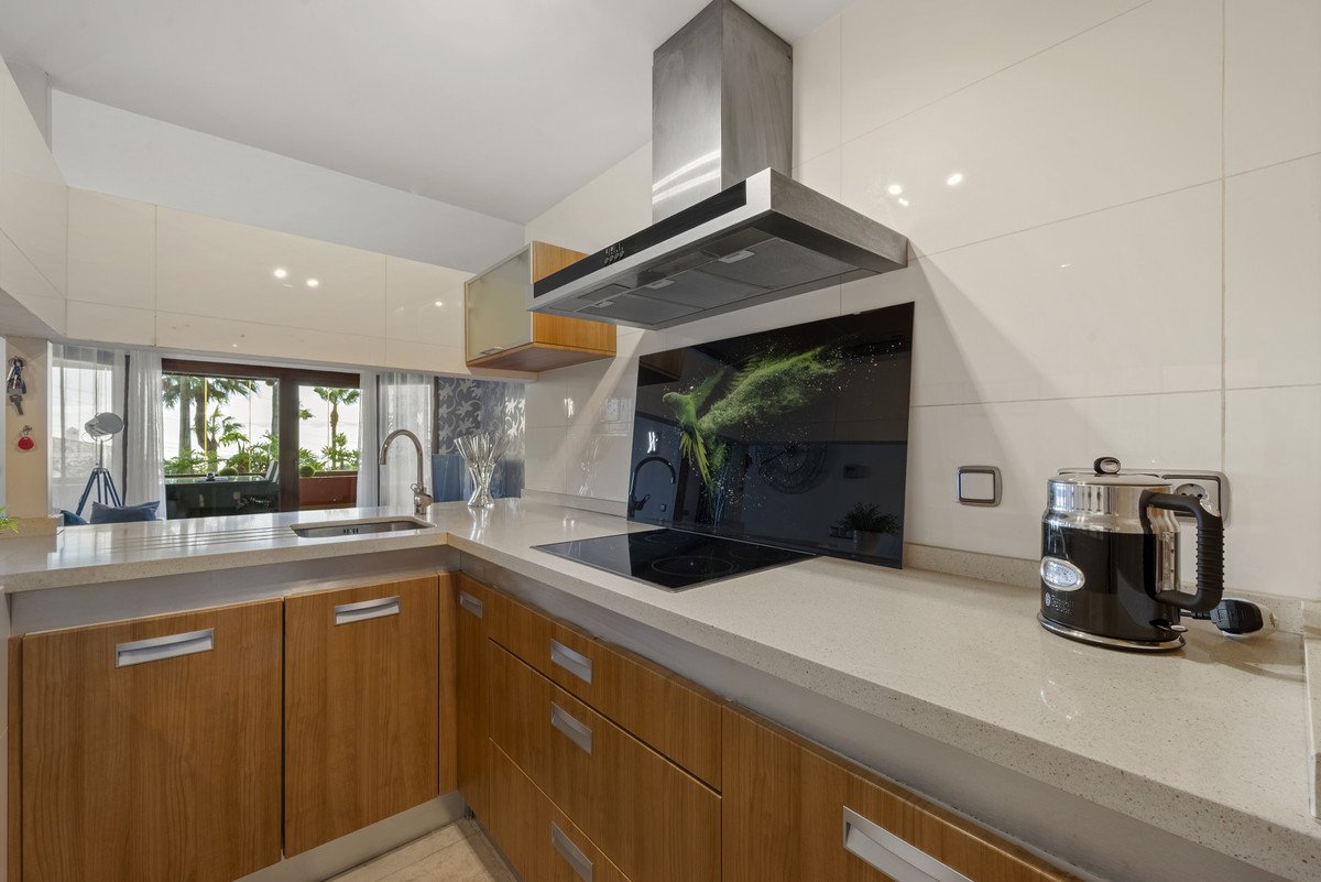 2 Bed Ground Floor Apartment in Higueron