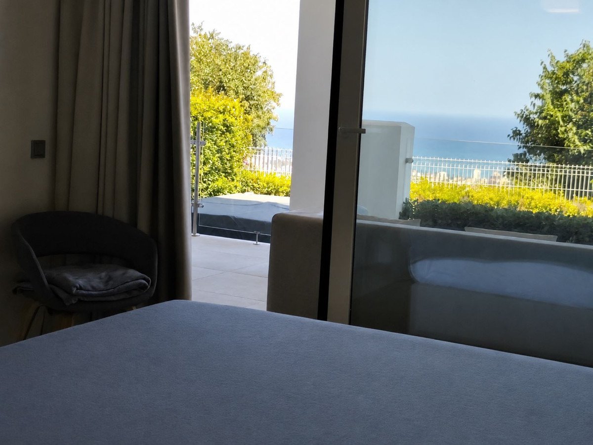 2 Bed Ground Floor Apartment in Benalmadena