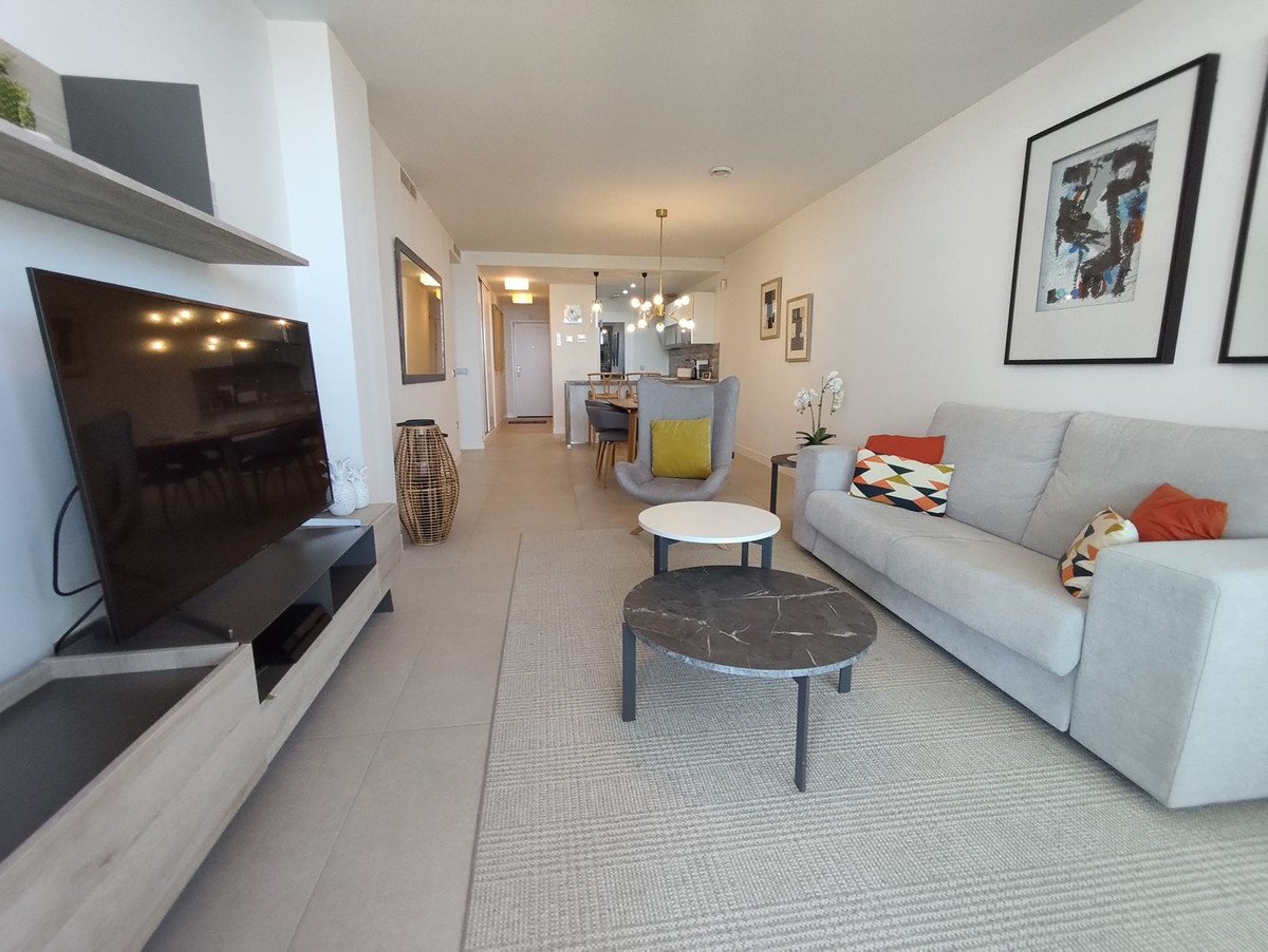 2 Bed Ground Floor Apartment in Benalmadena