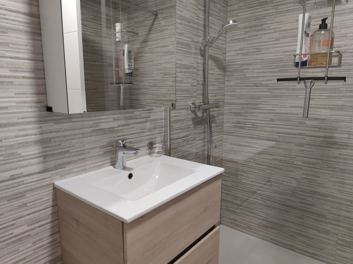 2 Bed Ground Floor Apartment in Benalmadena