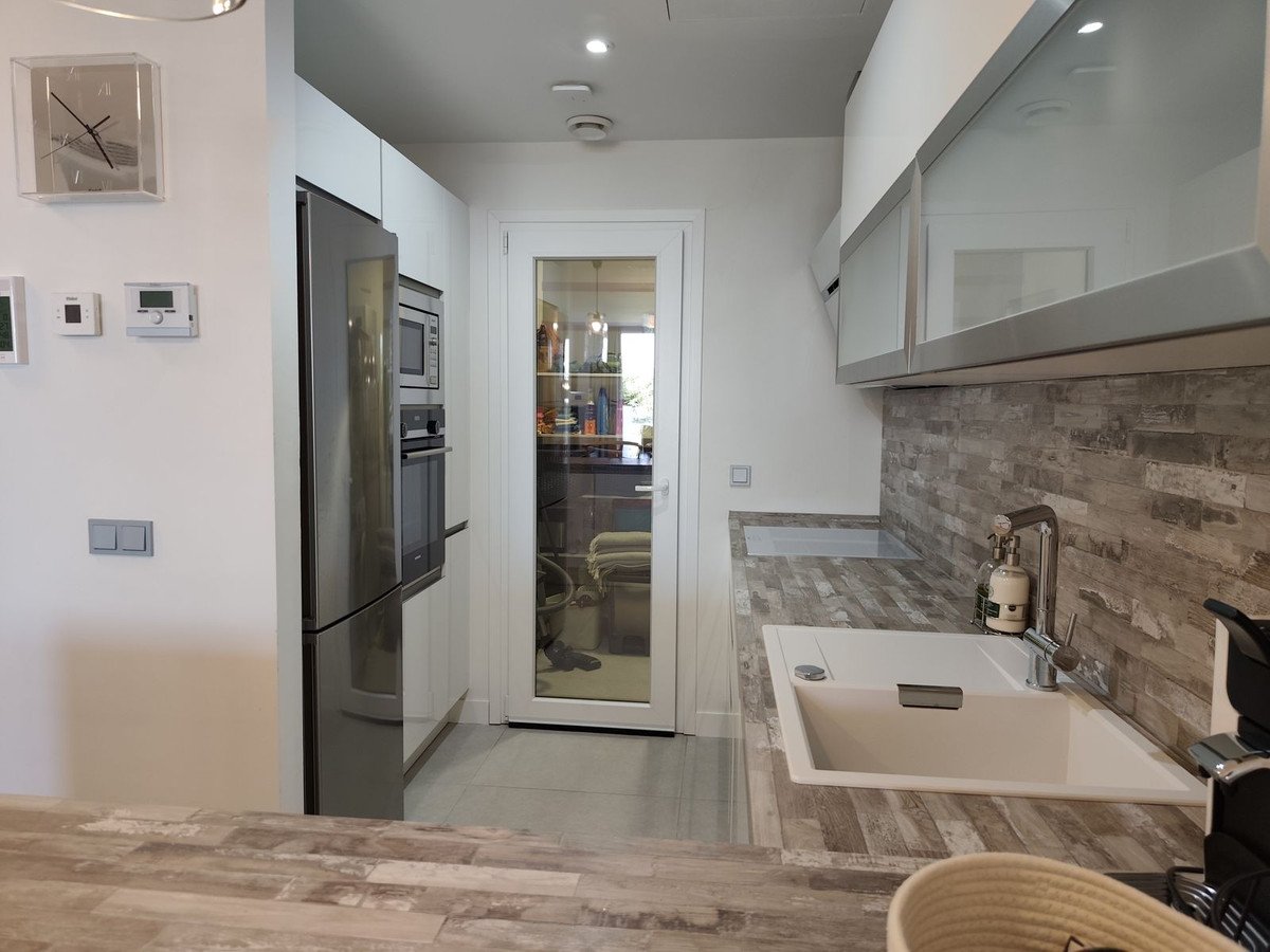 2 Bed Ground Floor Apartment in Benalmadena