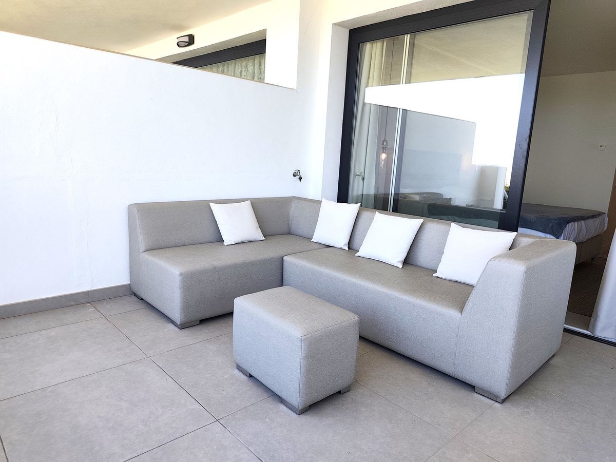 2 Bed Ground Floor Apartment in Benalmadena