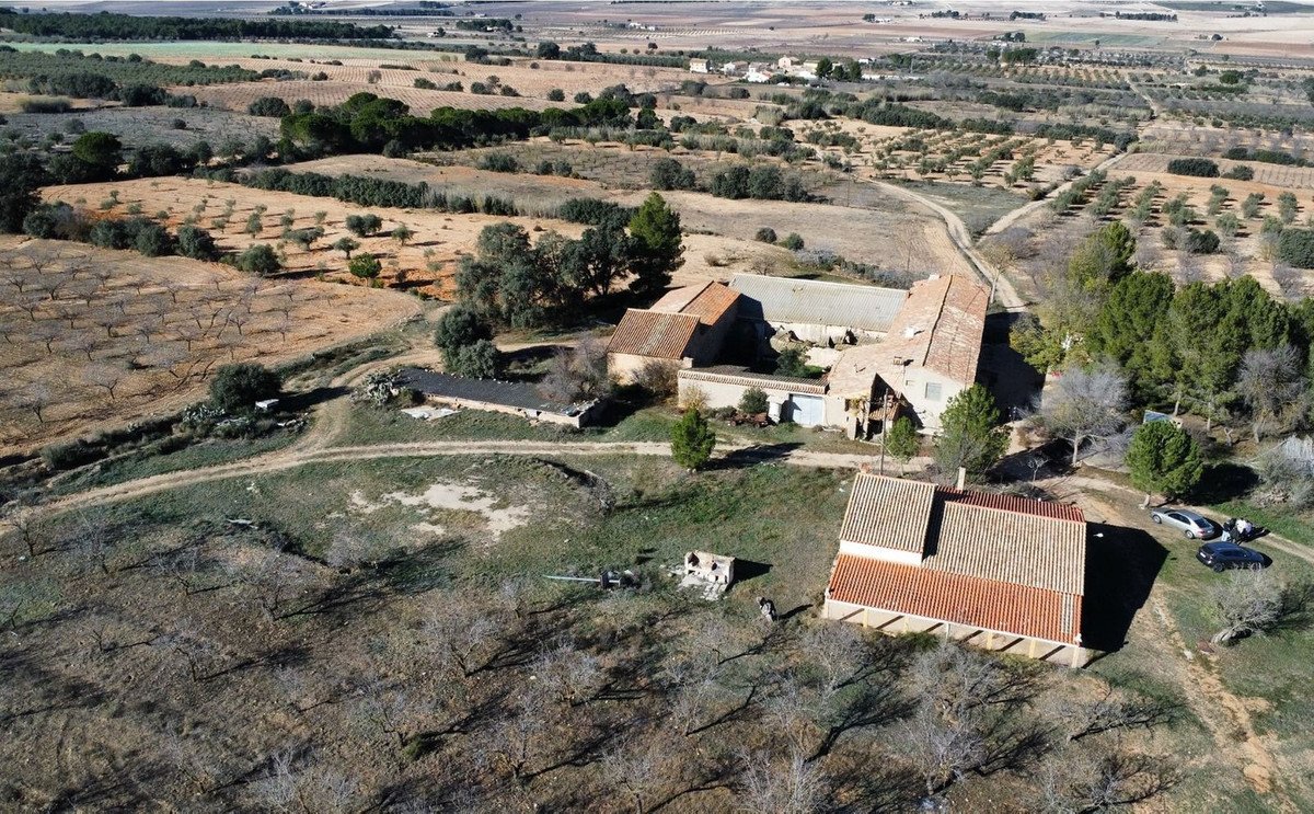 10 Bed Finca - Cortijo in La Zafra