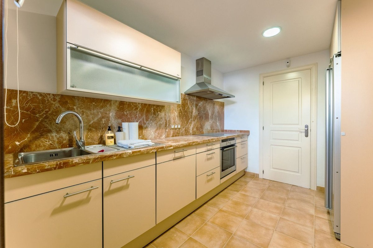 3 Bed Townhouse in El Paraiso