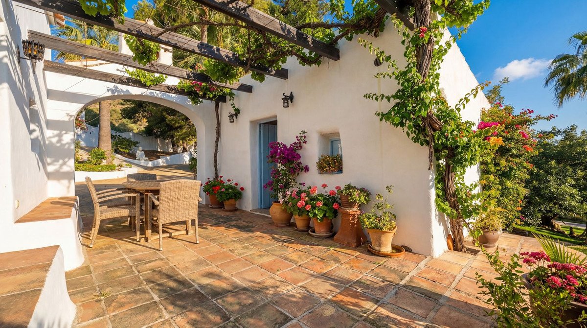 5 Bed Finca - Cortijo in Alhaurín el Grande