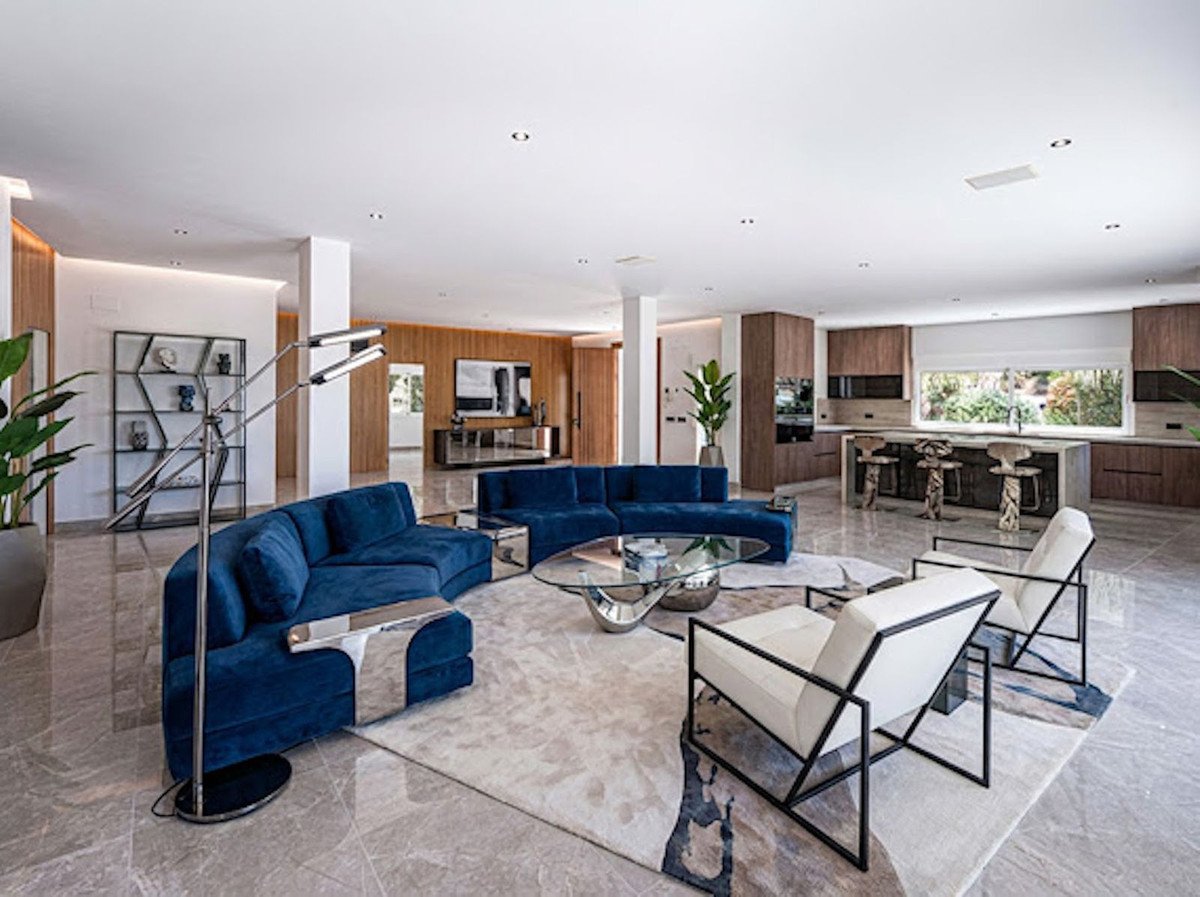5 Bed Detached Villa in El Madroñal