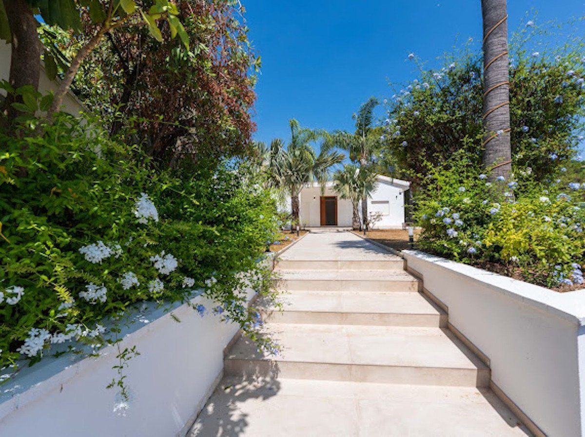 5 Bed Detached Villa in El Madroñal