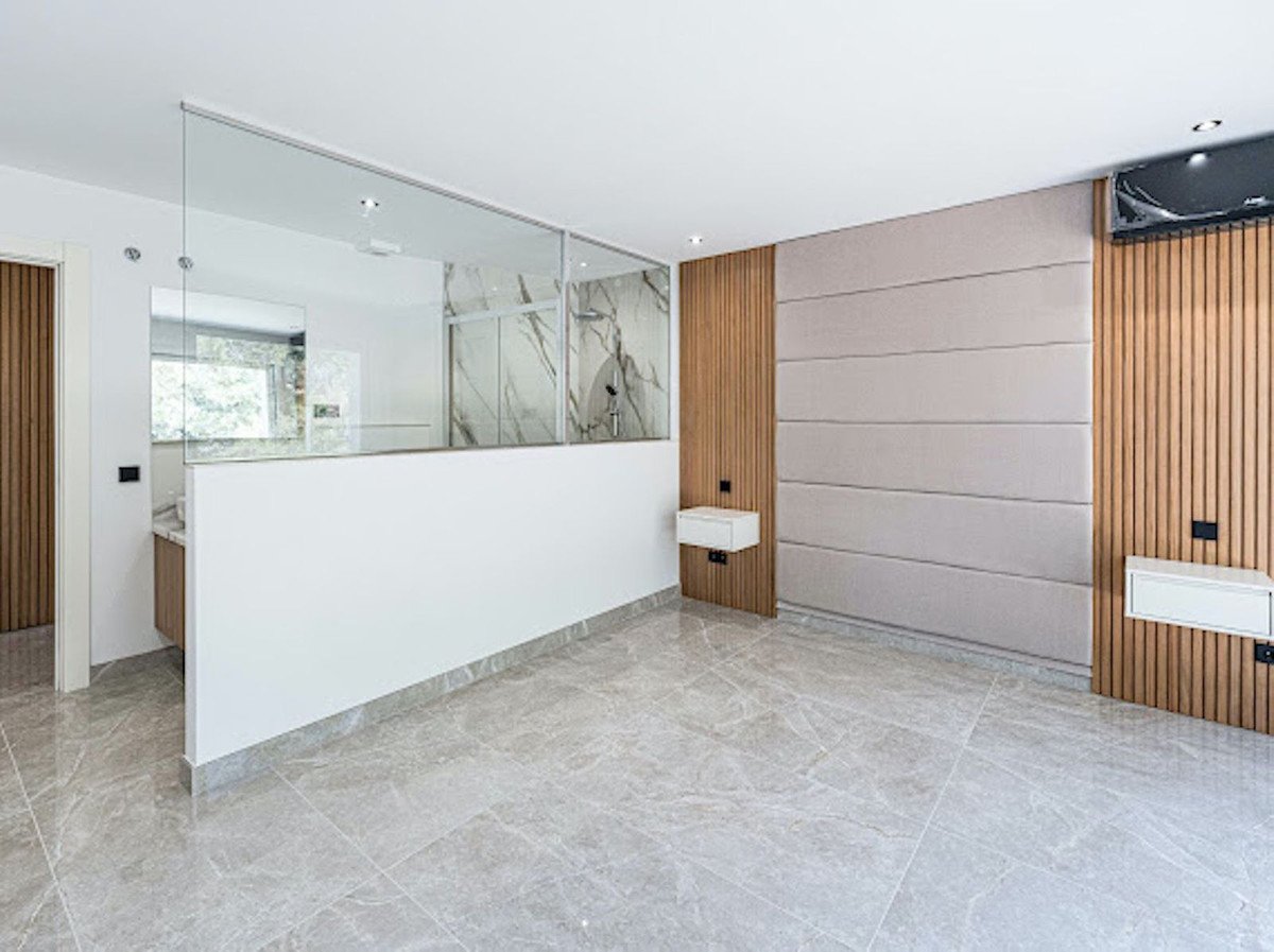 5 Bed Detached Villa in El Madroñal
