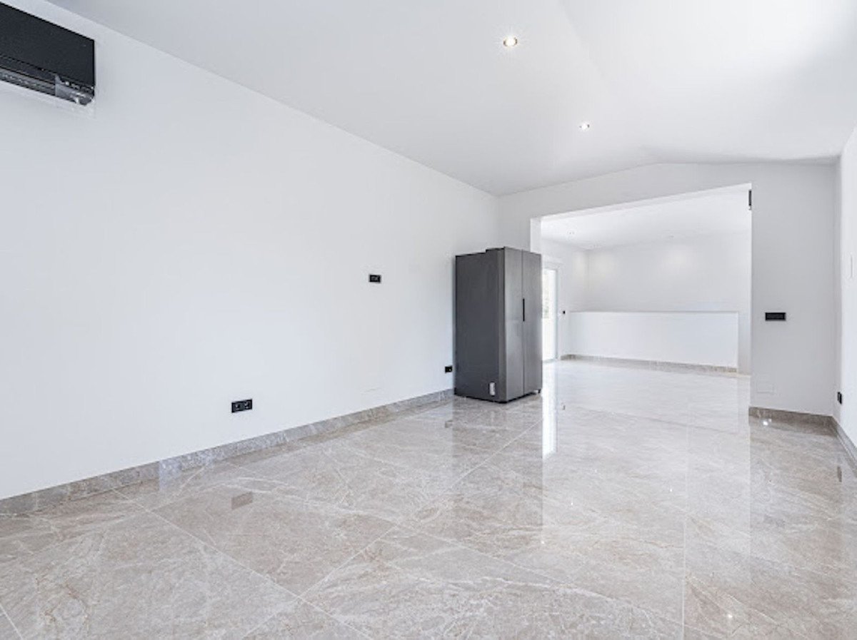 5 Bed Detached Villa in El Madroñal