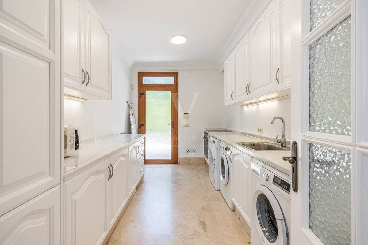 7 Bed Detached Villa in Sotogrande Alto
