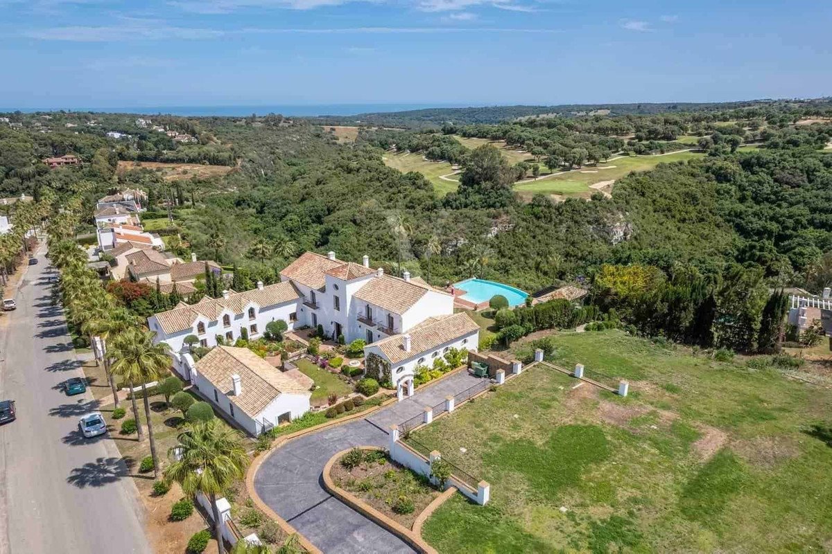 7 Bed Detached Villa in Sotogrande Alto