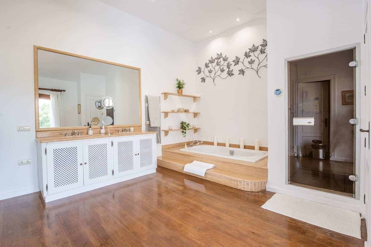 7 Bed Detached Villa in Sotogrande Alto