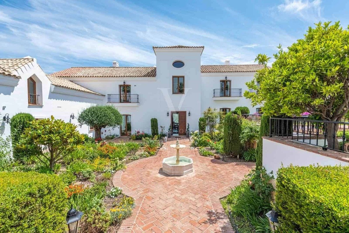 7 Bed Detached Villa in Sotogrande Alto