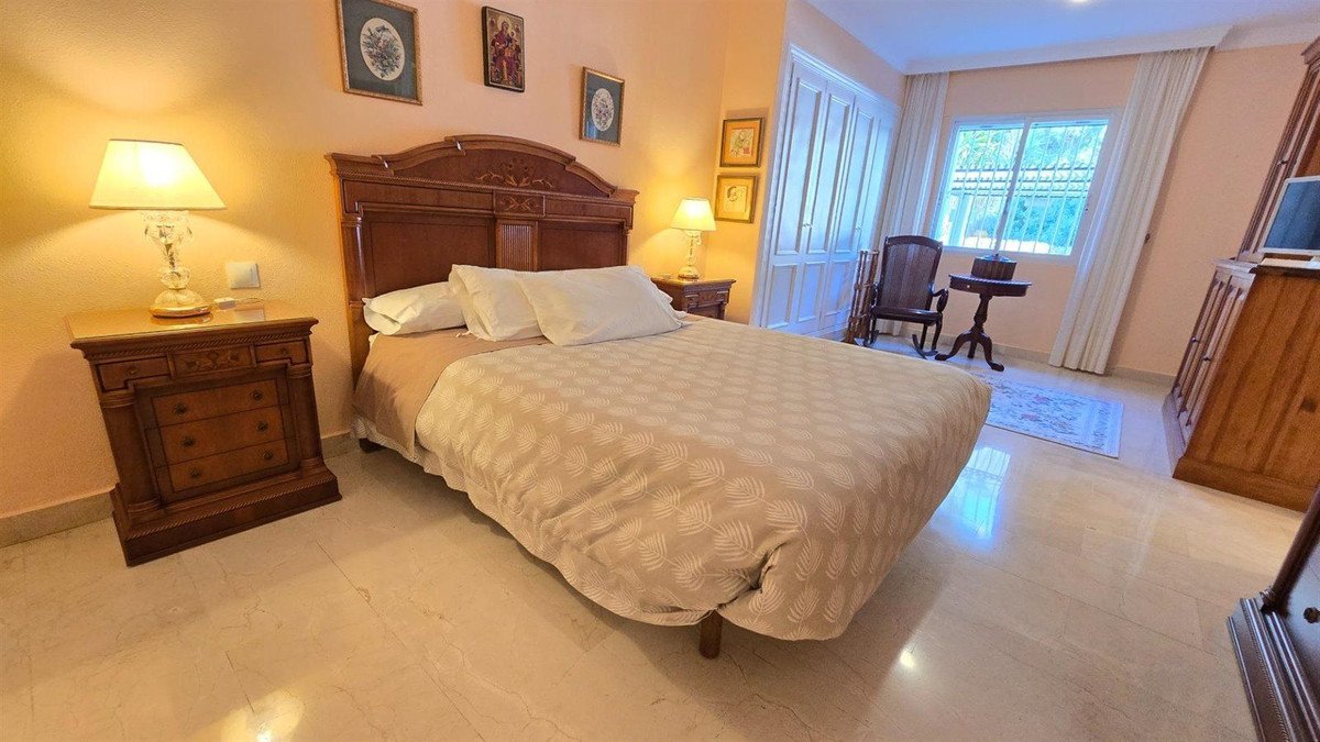 2 Bed Ground Floor Apartment in La Quinta