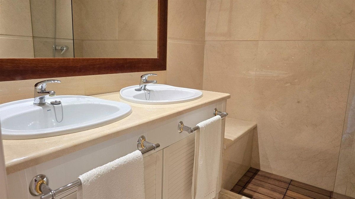 2 Bed Ground Floor Apartment in La Quinta