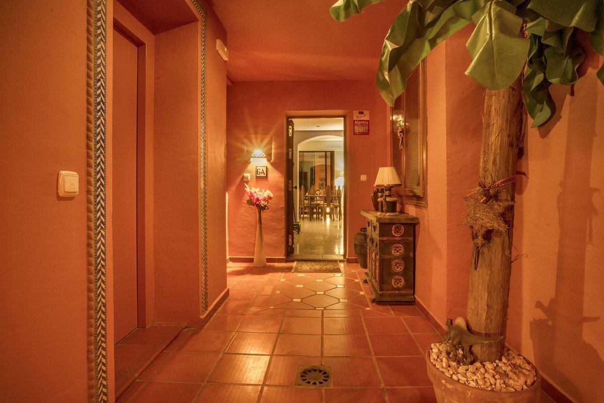 2 Bed Ground Floor Apartment in Los Almendros