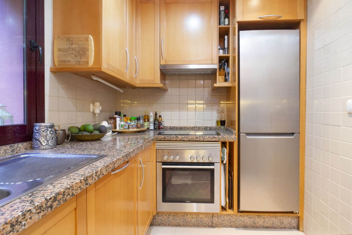2 Bed Ground Floor Apartment in Los Almendros