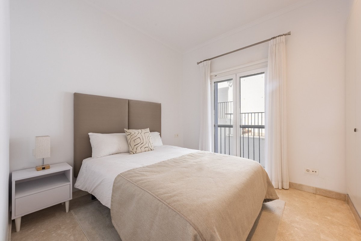 2 Bed Penthouse Duplex in Benahavís