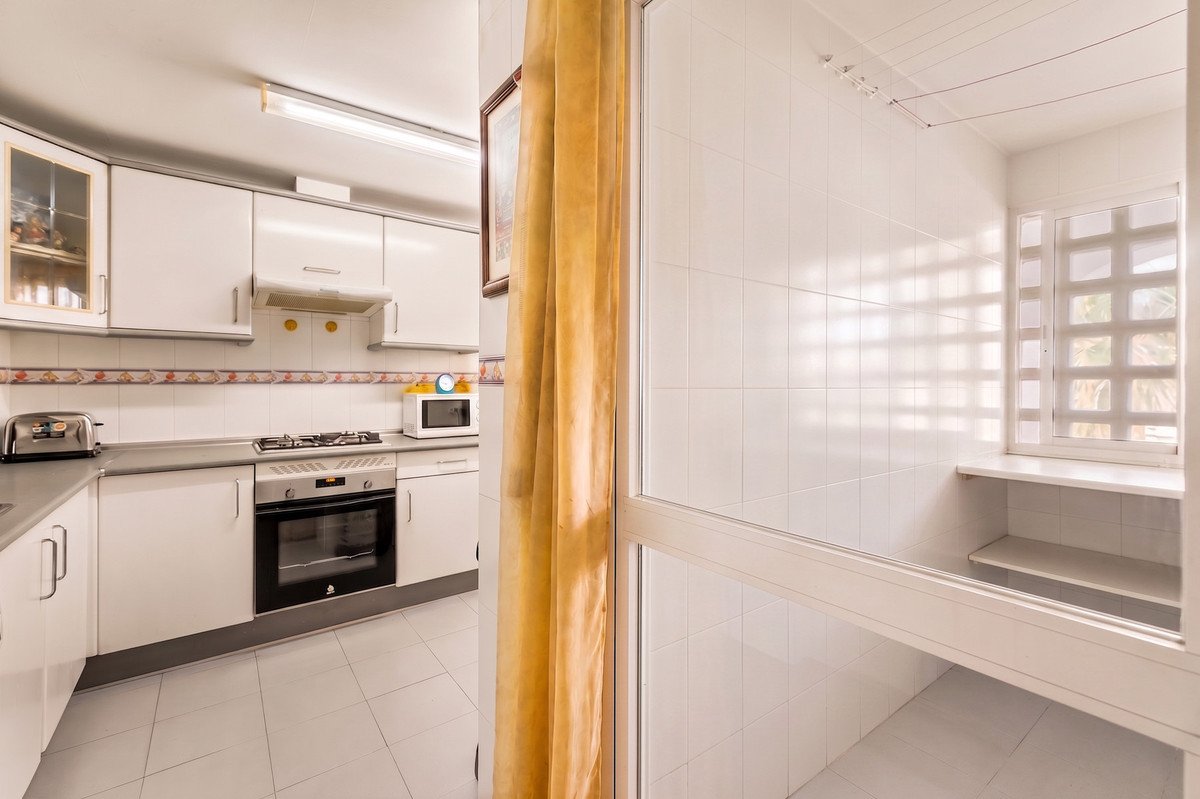 4 Bed Penthouse Duplex in Guadalmina Baja