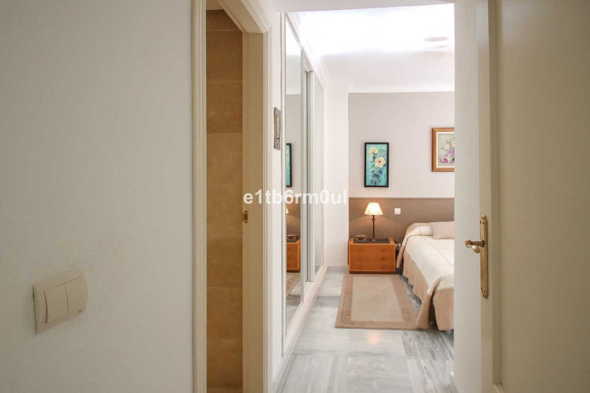 3 Bed Middle Floor Apartment in The Golden Mile