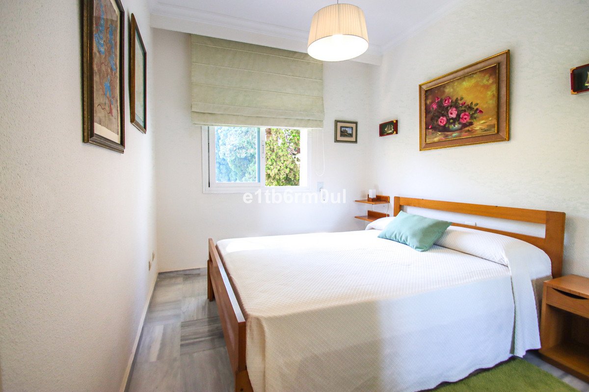 3 Bed Middle Floor Apartment in The Golden Mile