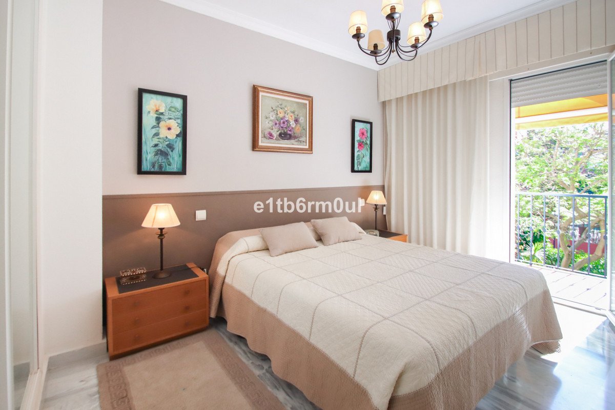 3 Bed Middle Floor Apartment in The Golden Mile