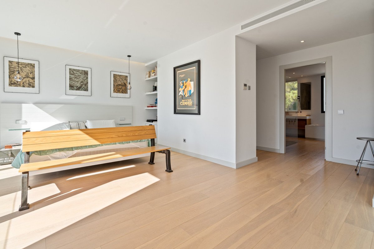 6 Bed Detached Villa in El Madroñal