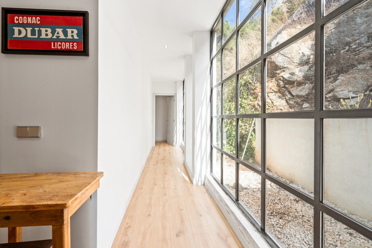6 Bed Detached Villa in El Madroñal