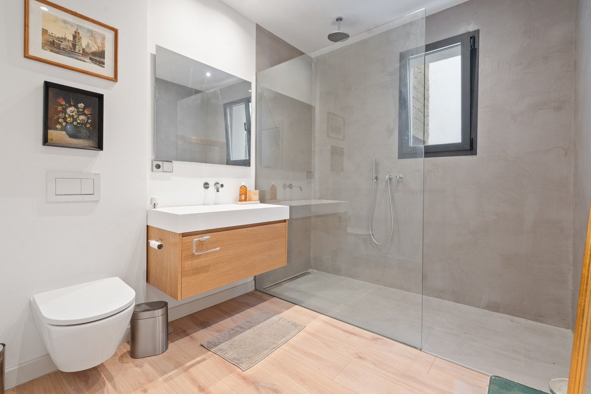 6 Bed Detached Villa in El Madroñal