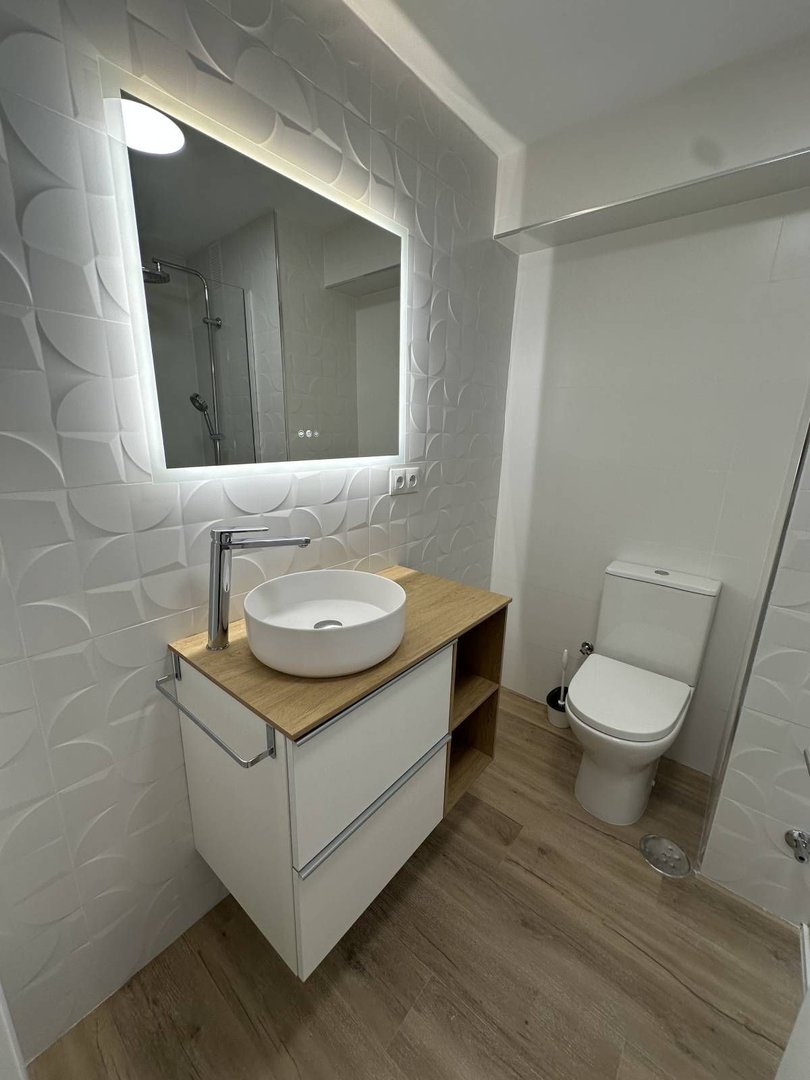 1 Bed Middle Floor Apartment in Benalmadena Costa