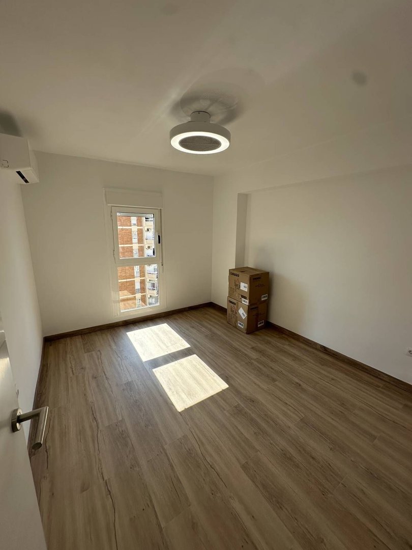 1 Bed Middle Floor Apartment in Benalmadena Costa