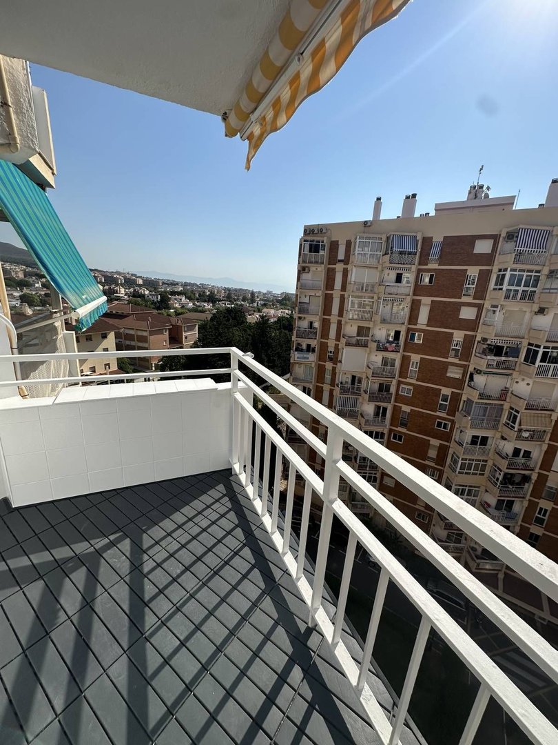 1 Bed Middle Floor Apartment in Benalmadena Costa