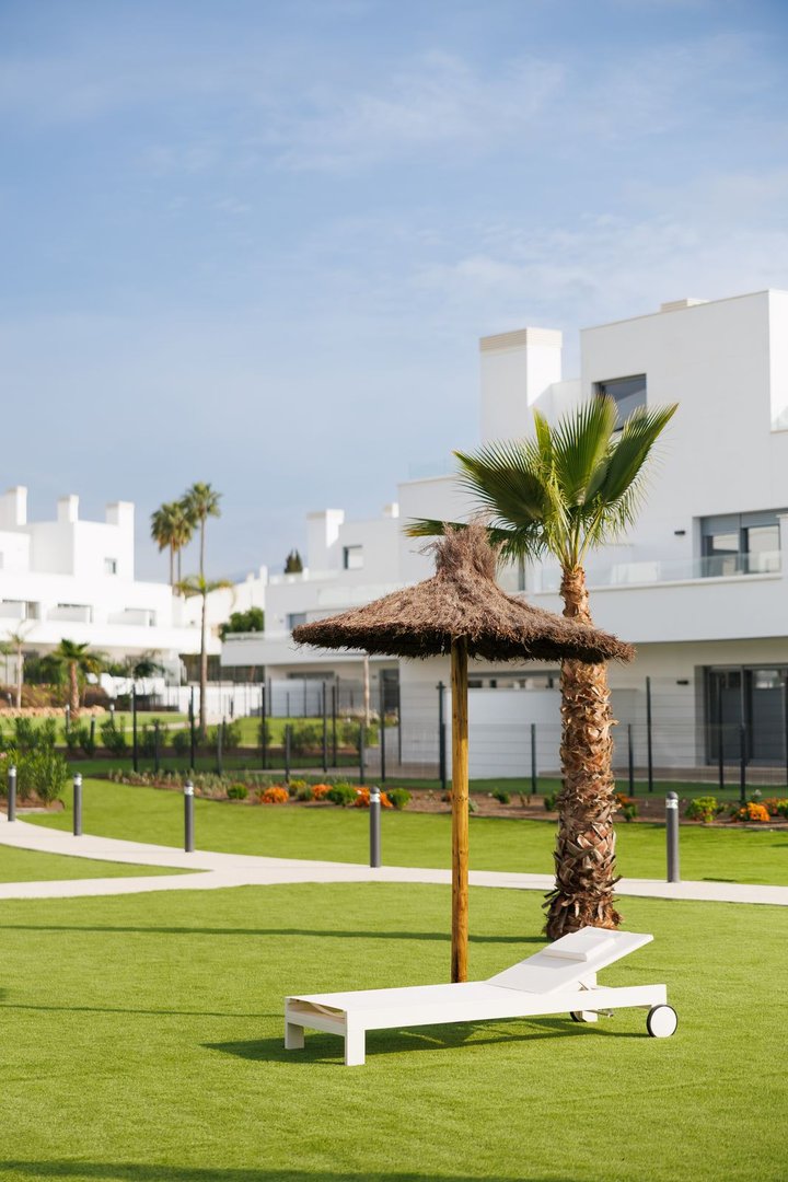 2 Bed Ground Floor Apartment in Cancelada