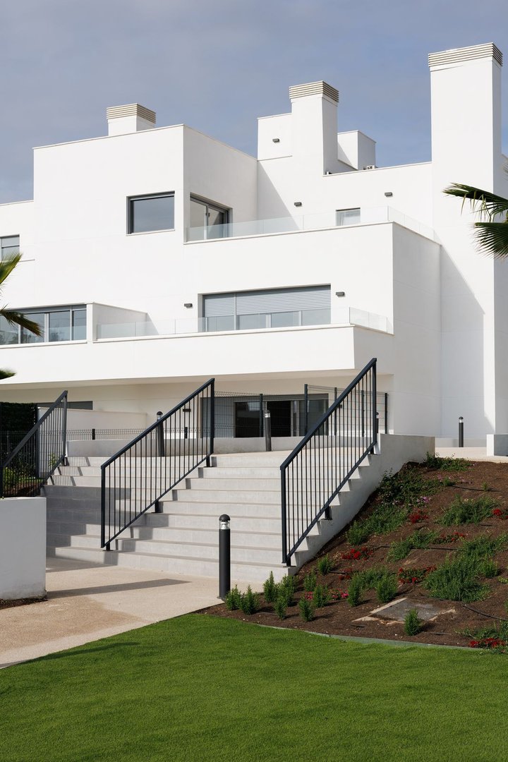 2 Bed Ground Floor Apartment in Cancelada