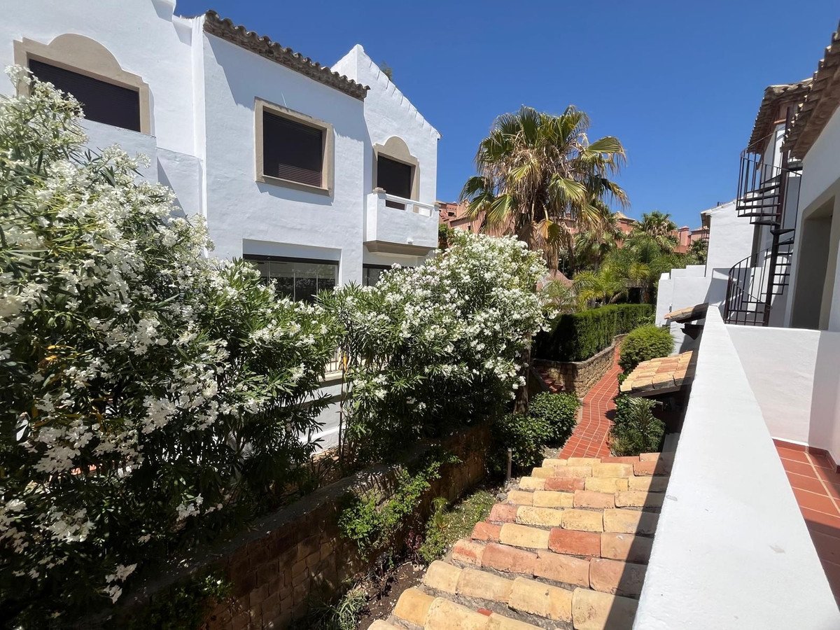 3 Bed Townhouse in Estepona