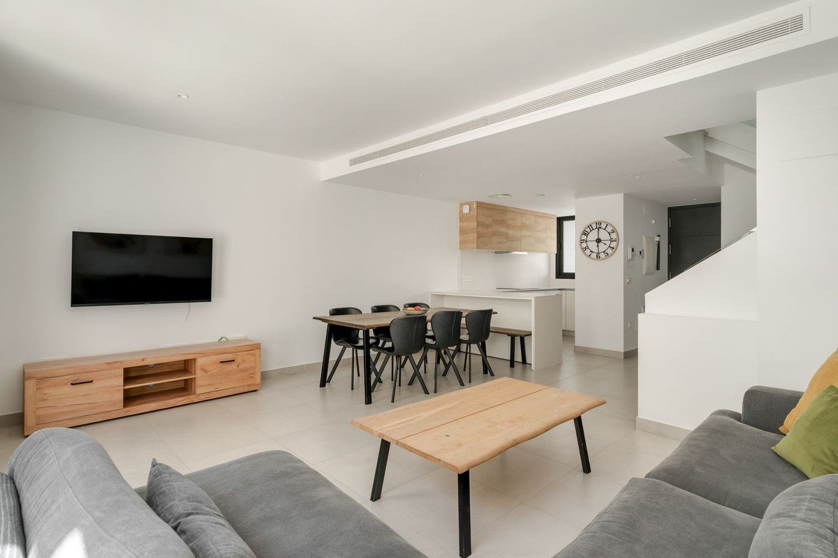 4 Bed Townhouse in Estepona