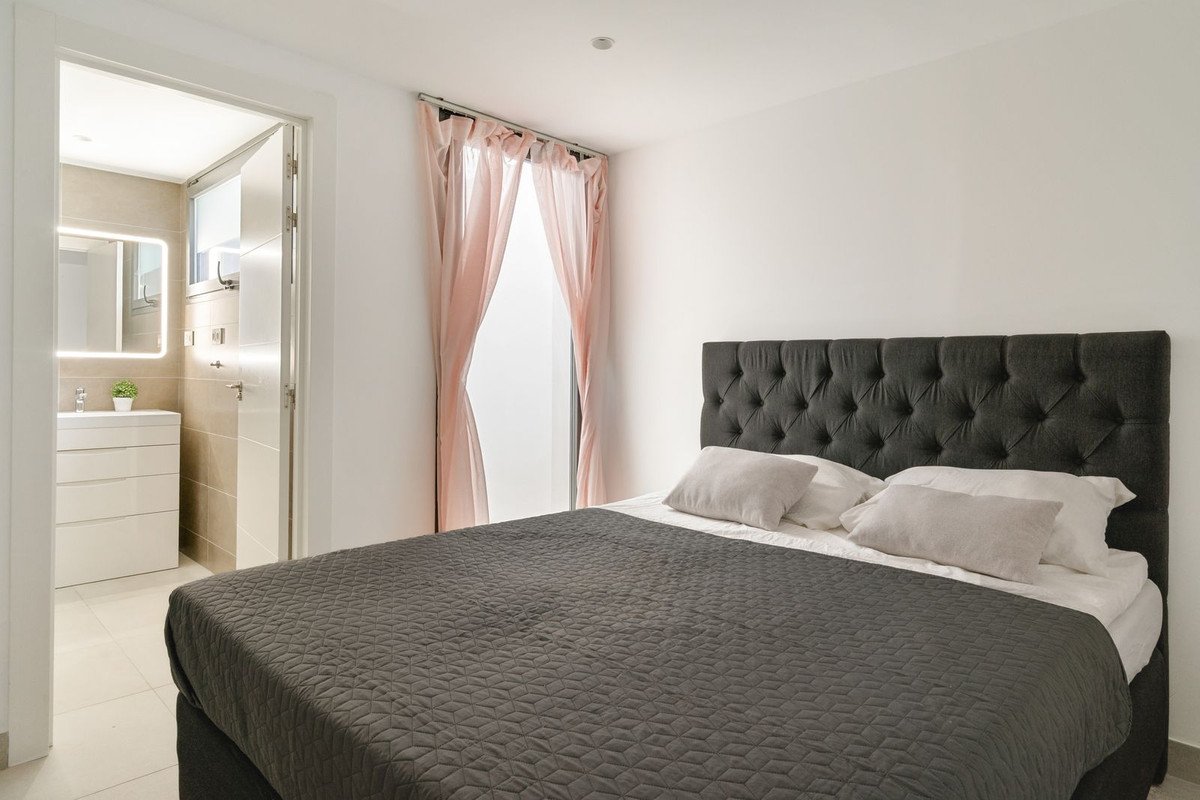 4 Bed Townhouse in Estepona