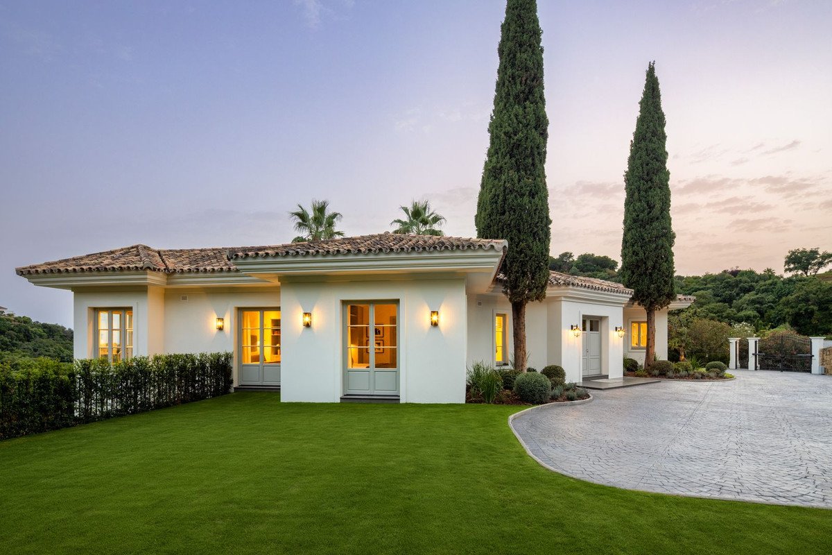 5 Bed Detached Villa in La Zagaleta